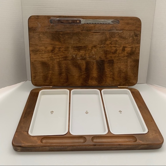 Gail Craft Woodenware Fold Cutting & Cheese Board - Picture 4 of 9